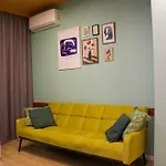 شقة Small Boutique & Garden تيرانا