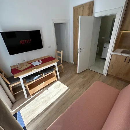 Appartement Small Boutique & Garden *