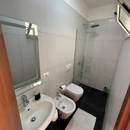 Small Boutique & Garden