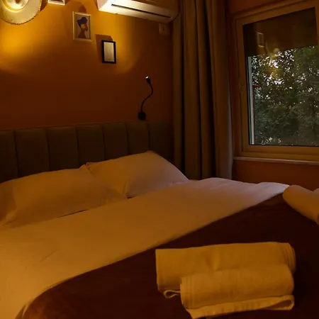 Small Boutique & Garden * Tirana