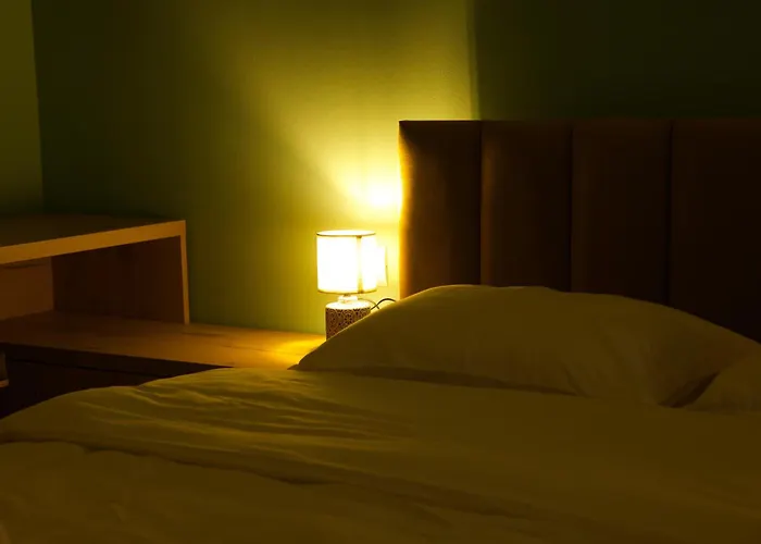 Small Boutique & Garden Apartament *