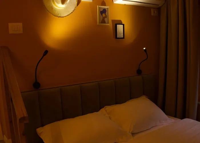 Apartament Small Boutique & Garden