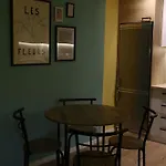 Apartment Small Boutique & Garden *