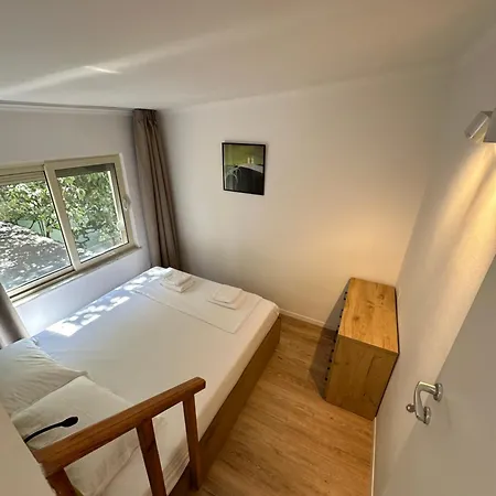 New Bazaar Apartman Tirana