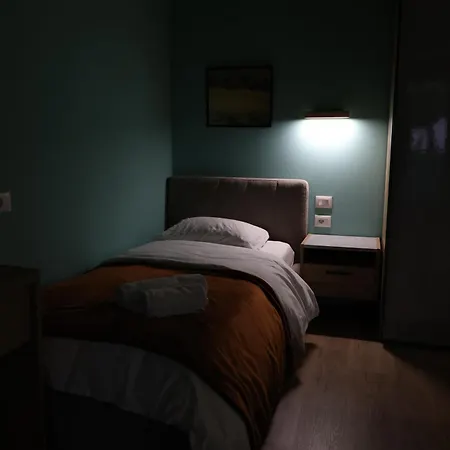 Small Boutique & Garden Διαμέρισμα Τίρανα