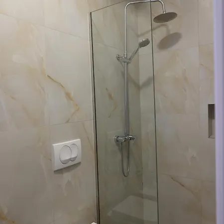 Διαμέρισμα Small Boutique & Garden