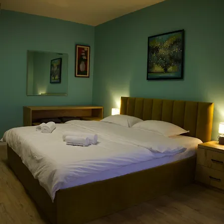 Apartman Small Boutique & Garden *