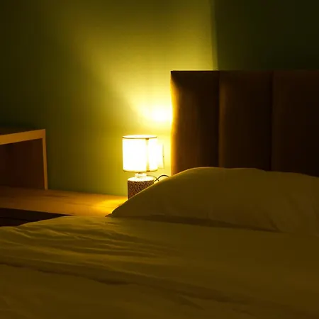 Small Boutique & Garden Apartman *