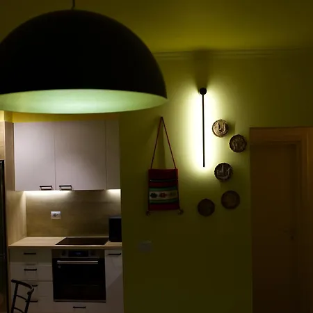 Διαμέρισμα Small Boutique & Garden Τίρανα