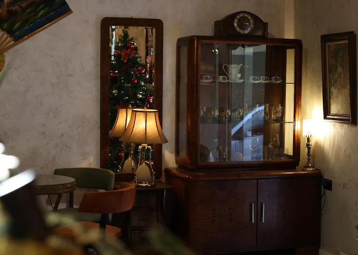 公寓 Small Boutique & Garden 地拉那