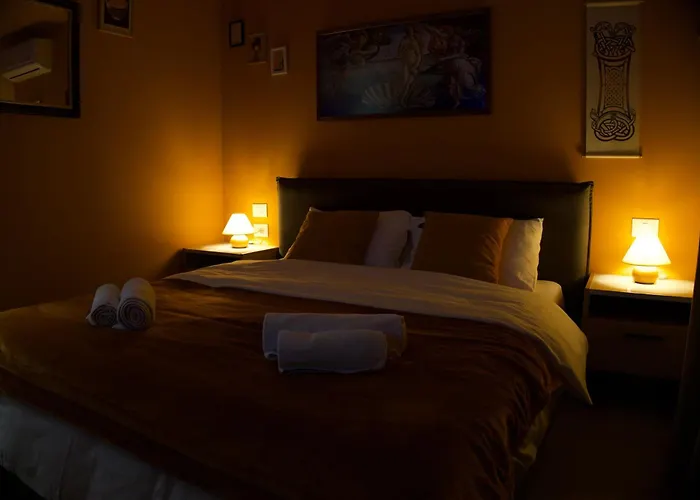 公寓 Small Boutique & Garden 地拉那